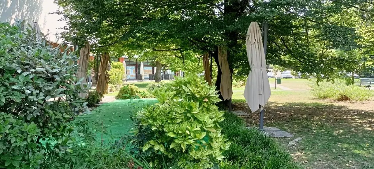 Holiday home Appartamento Deluxe Con Parcheggio Gratuito Segrate Italy
